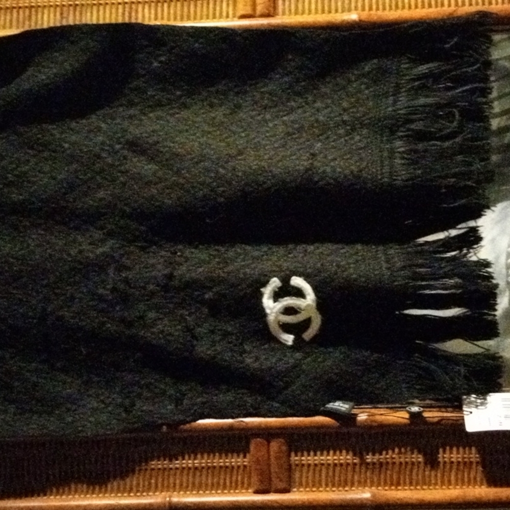 Chanel Price drop!! CHANEl scarf/wrap